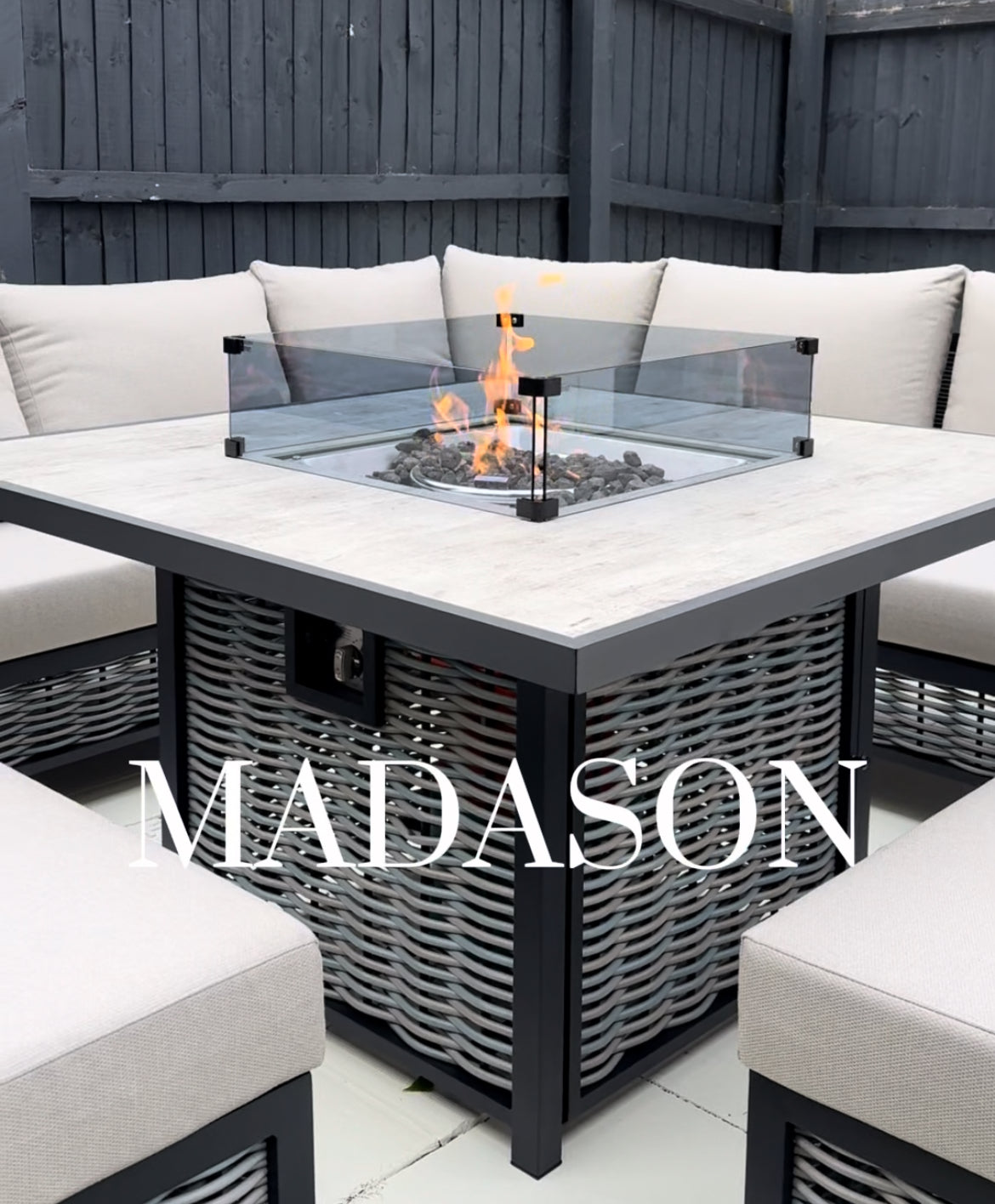 Madason Aluminium 10 Seater Fire Pit Dining Set | Garden Furniture